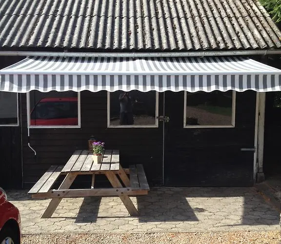 Det Gamle Savvaerk فندق مبيت وإفطار